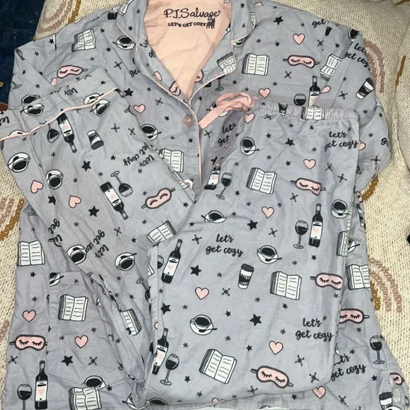 P.J. Savage pajama set gray let’s get cozy print EUC size M - Picture 6 of 10